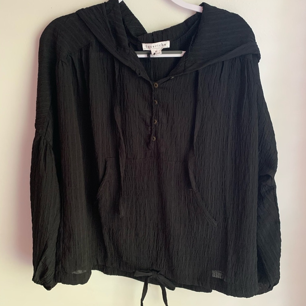 Loveriche long sleeve w/ hoodie